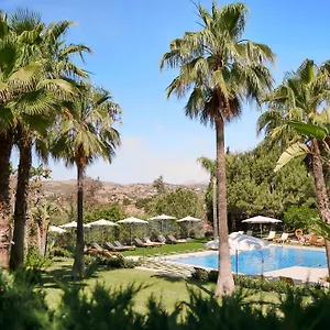 B Bou La & Hotel Viñuela